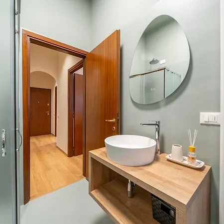 Casa Carlo Dietro L'arena